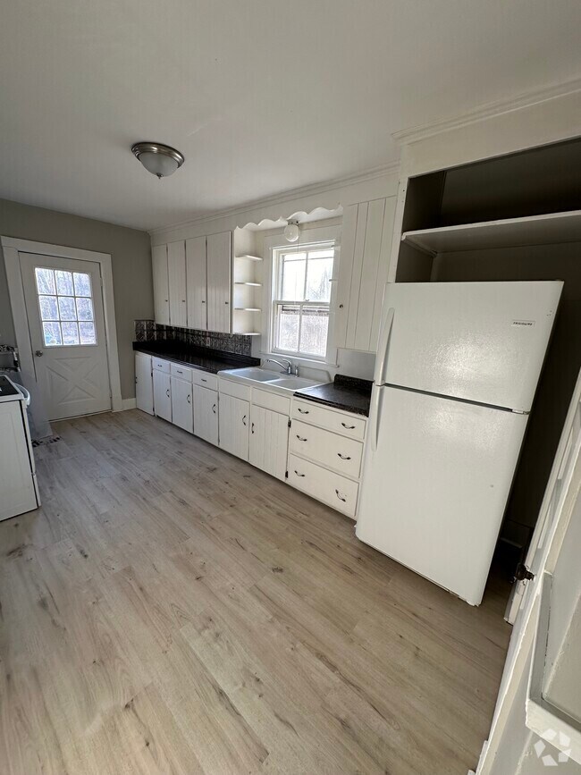 Apartments For Rent in Somers CT 2 Rentals