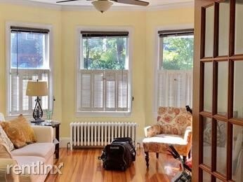 Building Photo - 2 br, 1 bath  - 213 Reservoir Rd