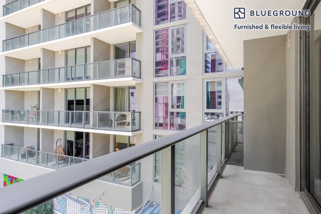 Foto del edificio - 230 NE 4th St