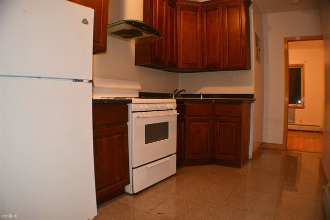 Foto del edificio - 3239 32nd St
