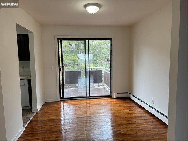 Foto del edificio - 101 Bellgrove Dr