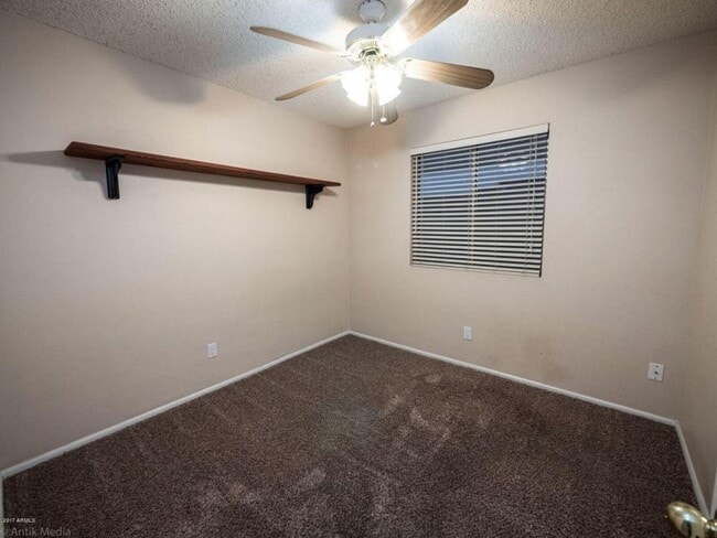 Building Photo - 3256 E Calypso Ave