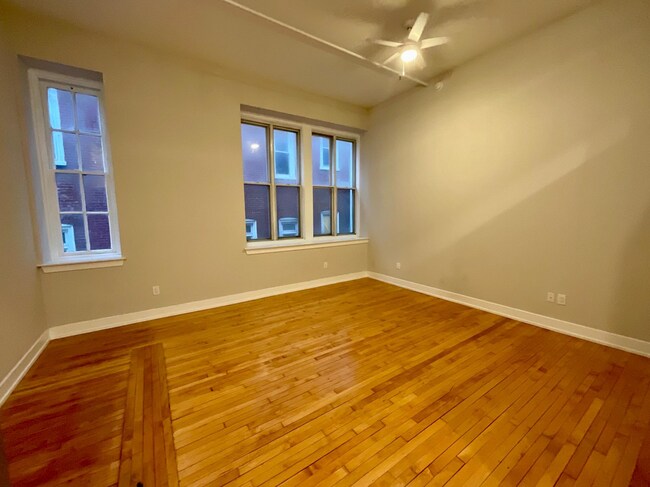 Foto del edificio - 4629 E Thompson St