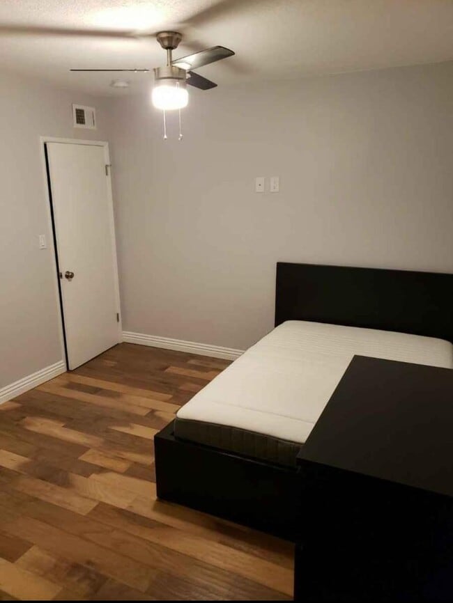 Building Photo - 12003 Gladhill Rd