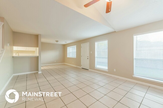 Foto del edificio - 7843 Greenedge Dr