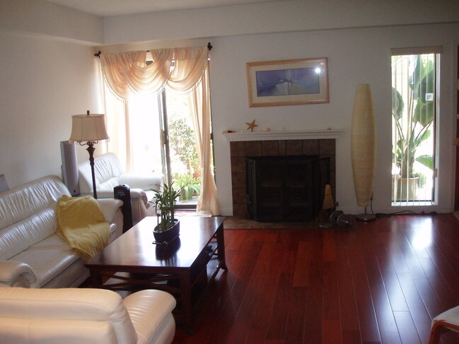 Foto del edificio - 3621 Garnet St