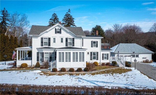 Foto del edificio - 18 Coulter Ave