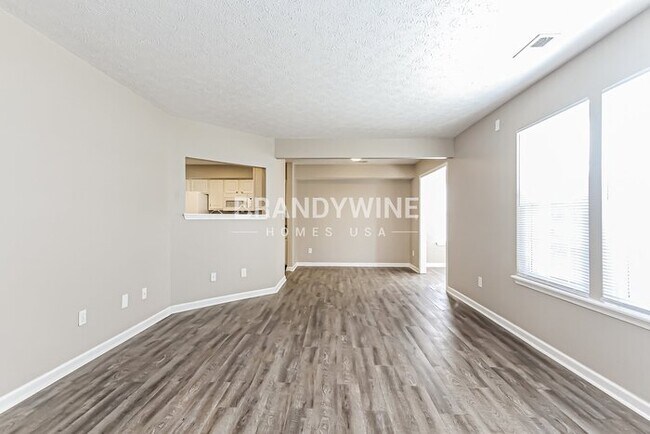 Building Photo - 16720 Yeoman Way