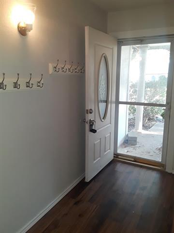 Foto del edificio - 553 Oldbridge Dr