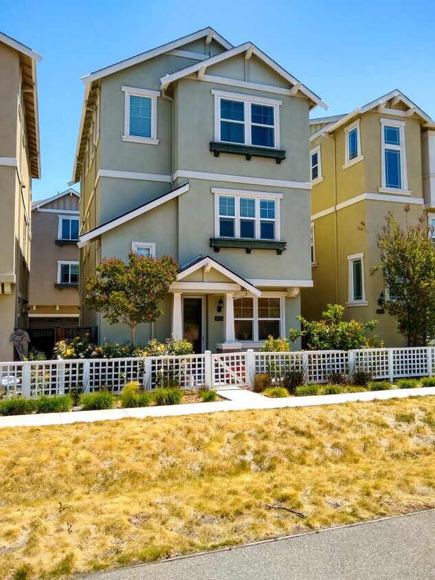 Primary Photo - 3043 Moss Landing Terrace