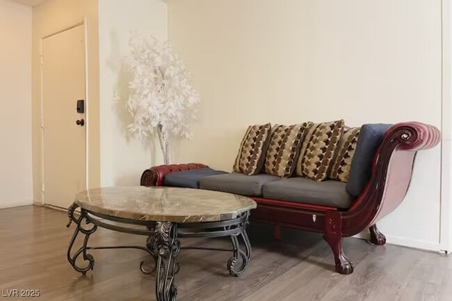 Building Photo - 4650 Koval Ln