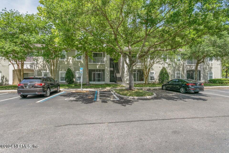 6075 Maggies Cir Unit 111, Jacksonville, FL 32244 Condo for Rent in Jacksonville, FL