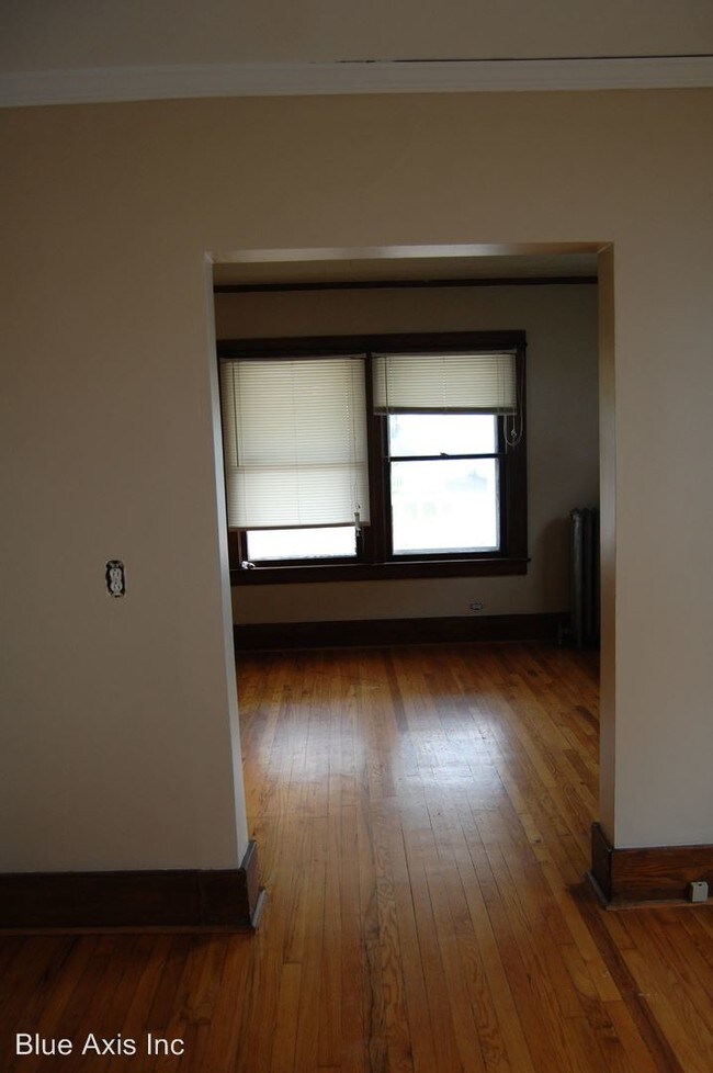 Building Photo - 171 Fairview Ave
