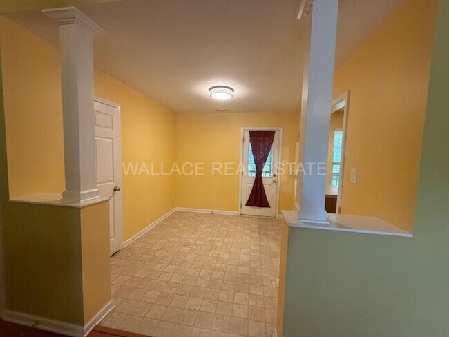 Foto del edificio - AWESOME 3 BEDROOM IN SOKNO IN COLONIAL EST...