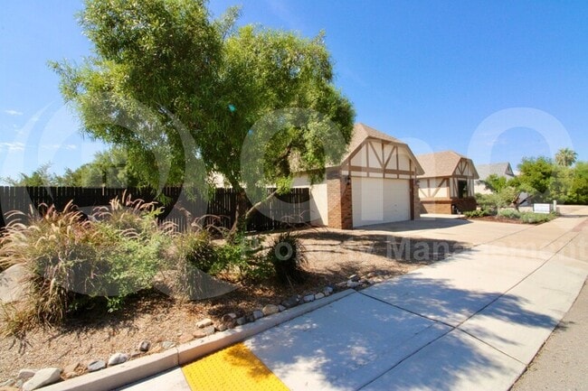 Building Photo - 4311 W Sungate Pl