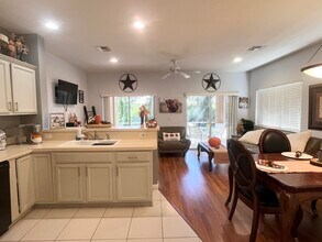 Building Photo - 8919 Sandshot Ct