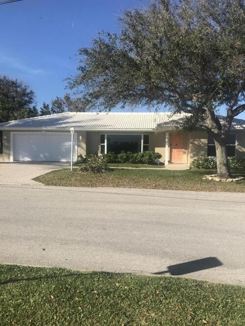 Foto principal - 174 Periwinkle Dr