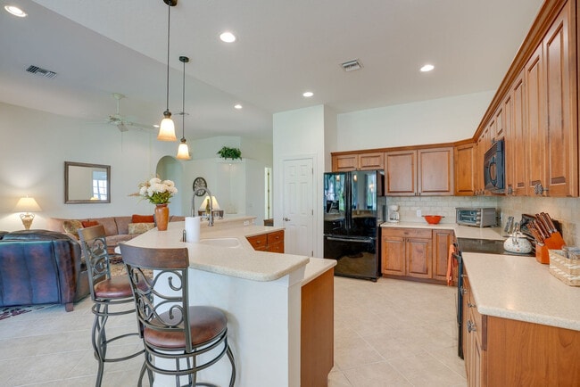 Building Photo - 5557 Whispering Willow Way