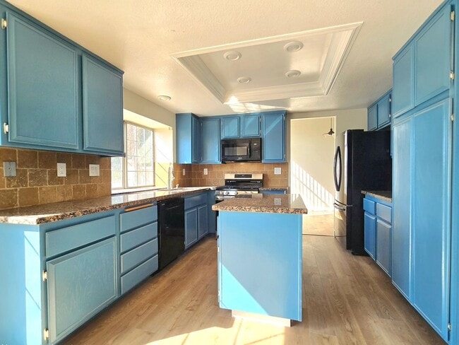 Building Photo - 4254 Via Clemente