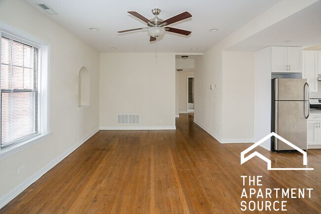 Foto del edificio - 1821 W Leland Ave