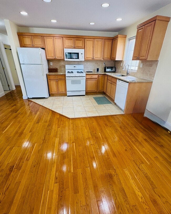 Photo - 209-34-20939 39th Ave Townhome