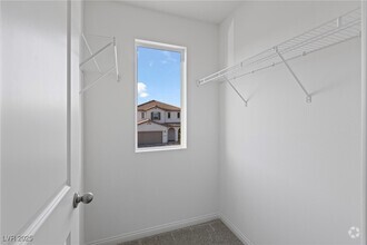 Building Photo - 3055 Magnolia Rnch Ave