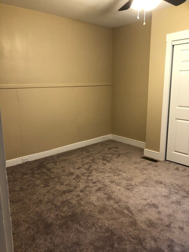 Bedroom View #1 - 152 E Lemon St