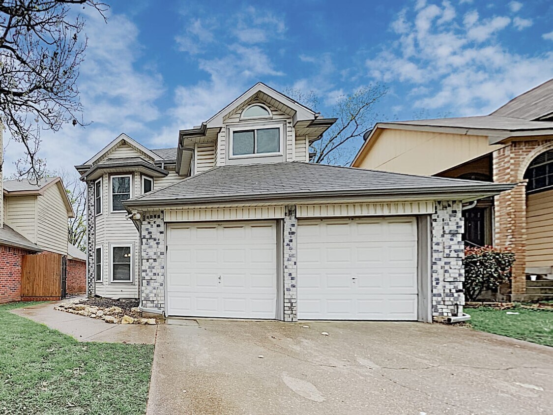 Foto principal - 7540 Arbor Hill Dr