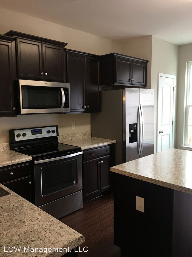 Primary Photo - 2 br, 2.5 bath House - 5545 Farm House Trail