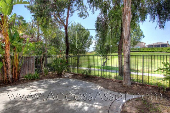 Foto del edificio - Beautiful 4 Bed/2.5 Bath Home With Golf Co...