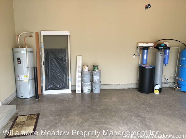 Foto del edificio - 10915 SE Wallace Rd