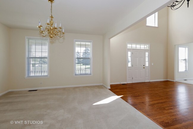 Building Photo - 705 Goodman Ct