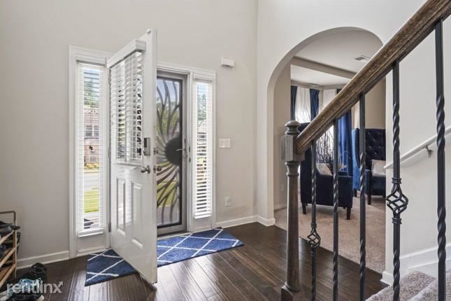Foto del edificio - 4 br, 2 bath House - 2512 Colin Place