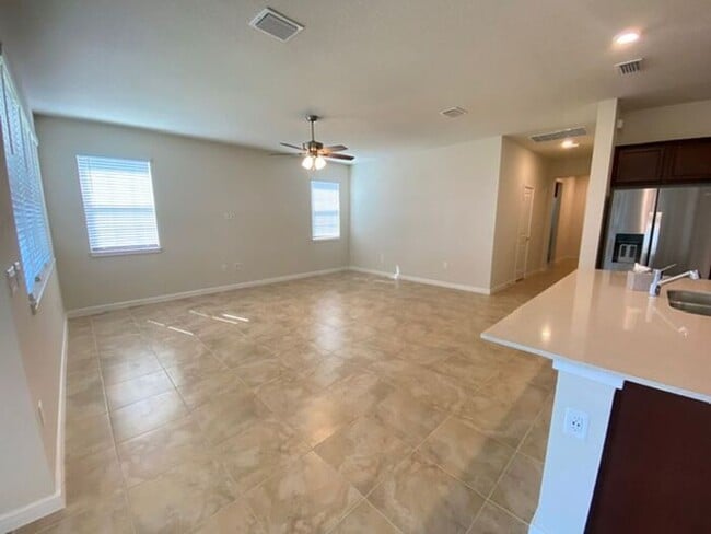 Foto del edificio - 4/2 Single family home