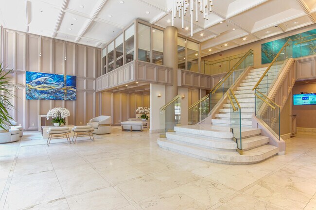Foto del edificio - 251 Crandon Blvd