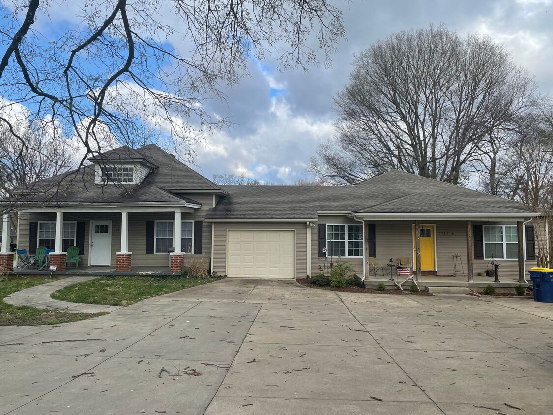 Foto principal - 1715 Smallhouse Road