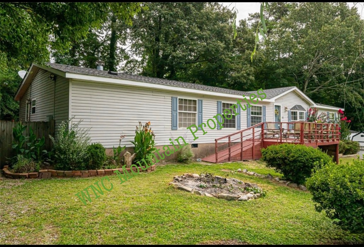 Primary Photo - 52 Clear View Run Dr