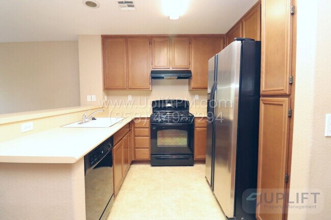 Building Photo - 514 62nd St