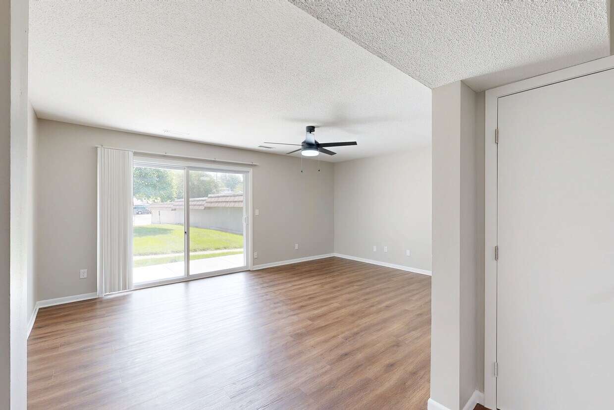 Photo - South Park Apartments