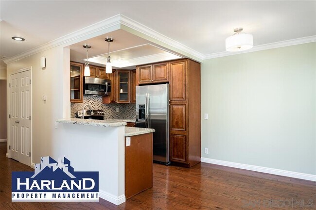 Building Photo - 8803 Gilman Dr