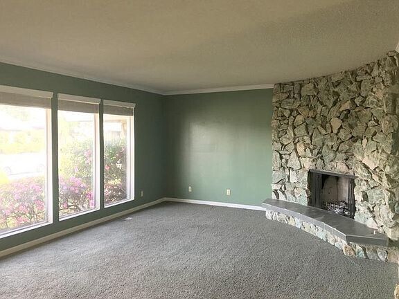 Building Photo - 1321 Gagle Way