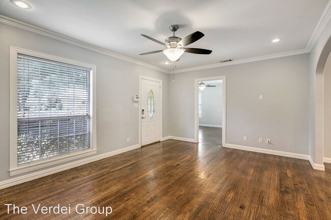 Building Photo - 3 br, 2 bath House - 2234 W. Colorado Blvd