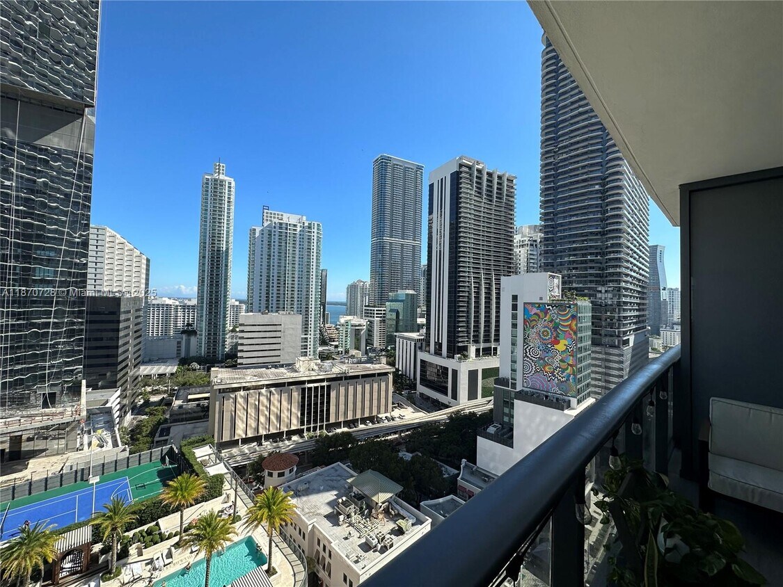 Foto principal - 45 SW 9th St
