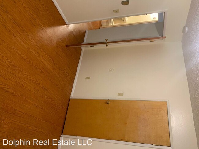 Foto del edificio - 346 SE Douglas St