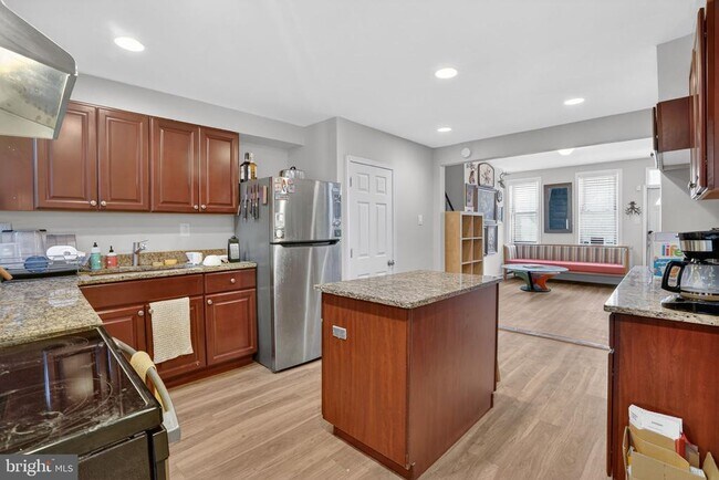 Foto del edificio - 2623 Emerald St