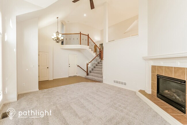 Building Photo - 2284 W 131st St, Olathe, KS, 66061