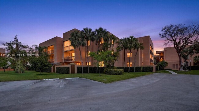 Foto del edificio - 10975 SW 107th St