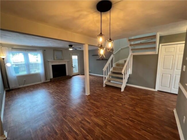 Building Photo - 4634 Marlwood Way
