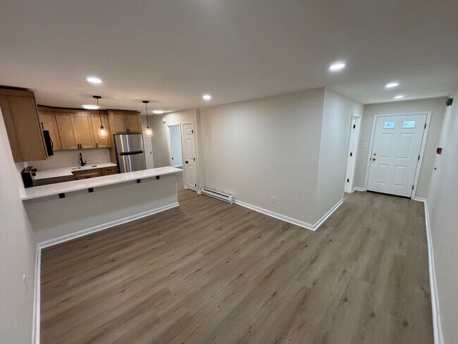 Foto del edificio - 415 E Washington St