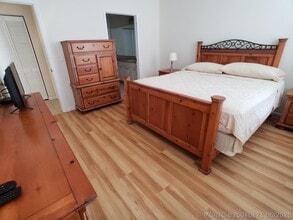 Building Photo - 276 Murcia Dr